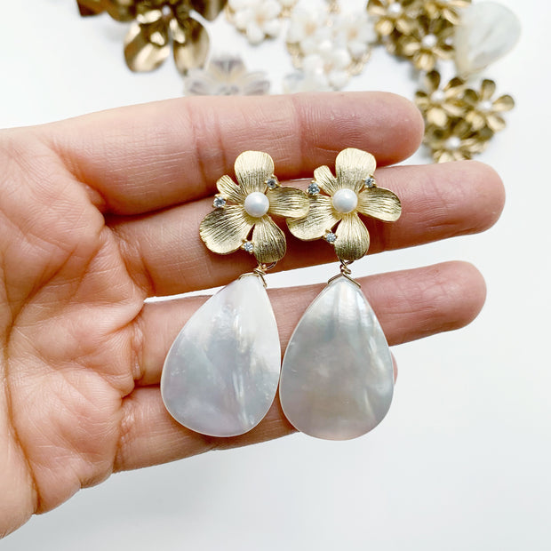 Large Anne Earrings with Center Pearls