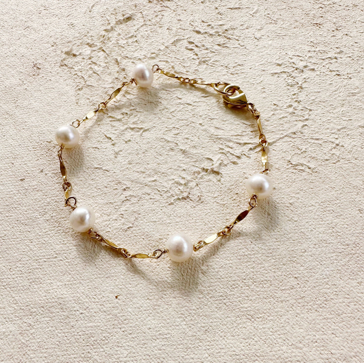 5 Pearl Link Bracelet
